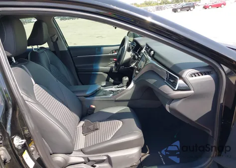 2018 Toyota Camry Se from USA, damaged, VIN 4T1B11HK9JU660707